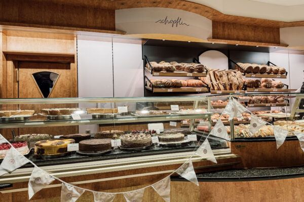 eroeffnung-schoepflin-riegel-theke eroeffnung-schoepflin-riegel-theke